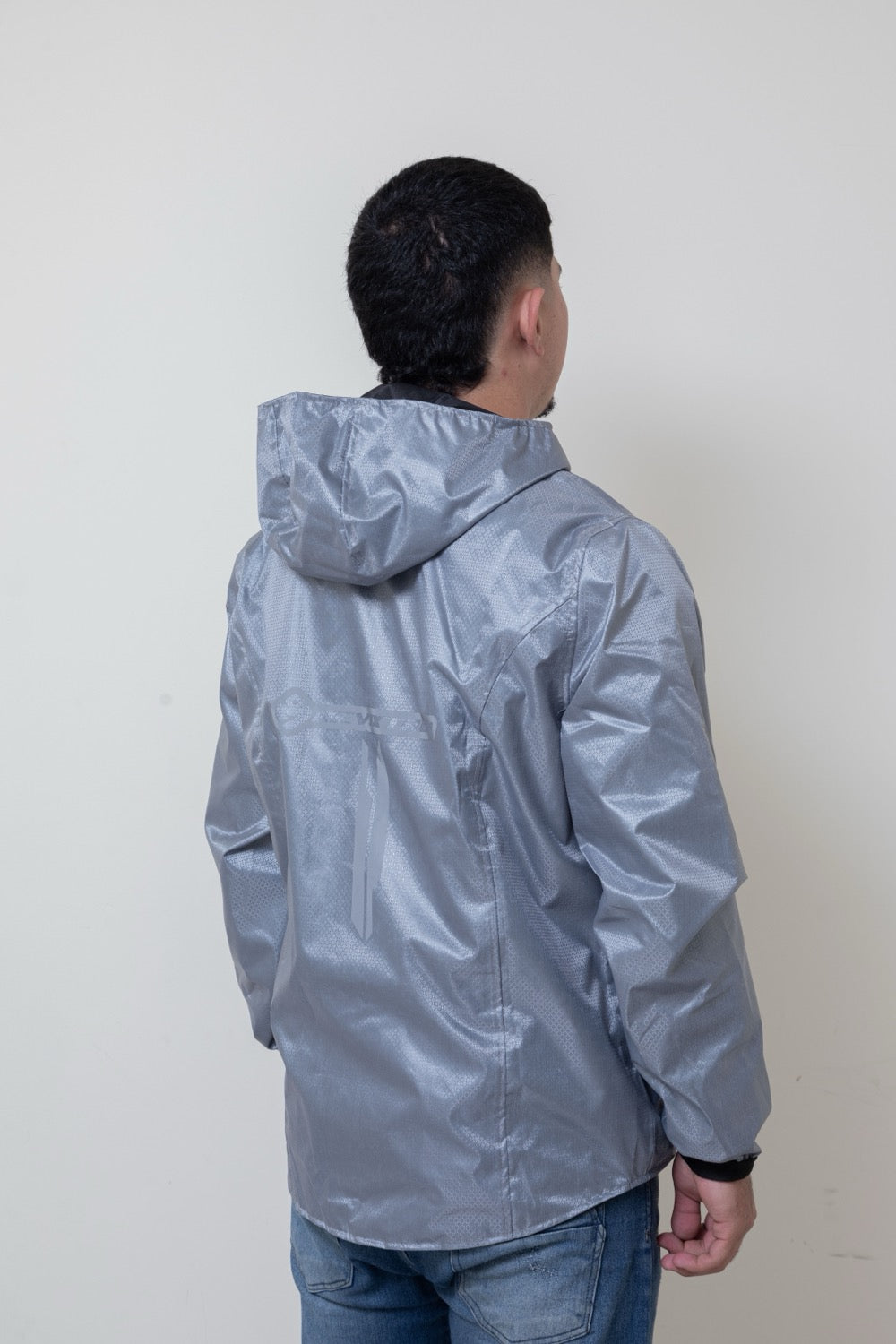 Chaqueta reflectiva Revixtron negro intenso