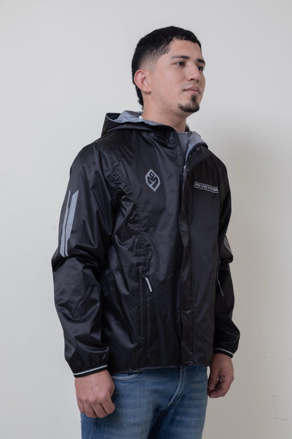 Chaqueta reflectiva Revixtron negro intenso