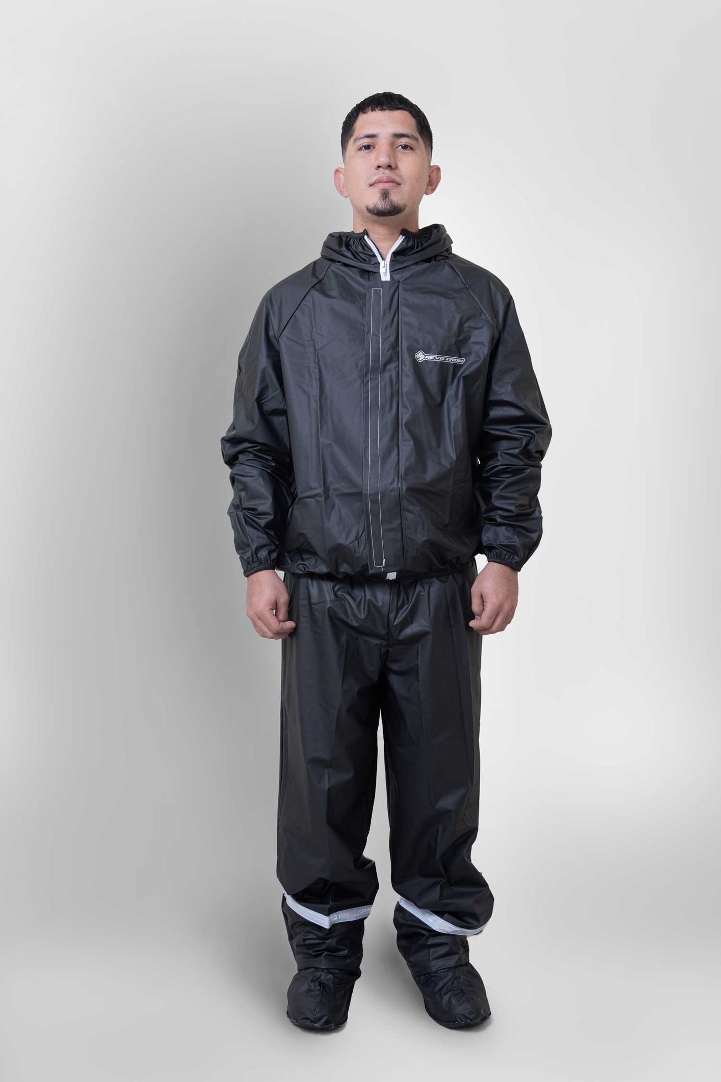 Conjunto impermeable en PVC con botas incluidas