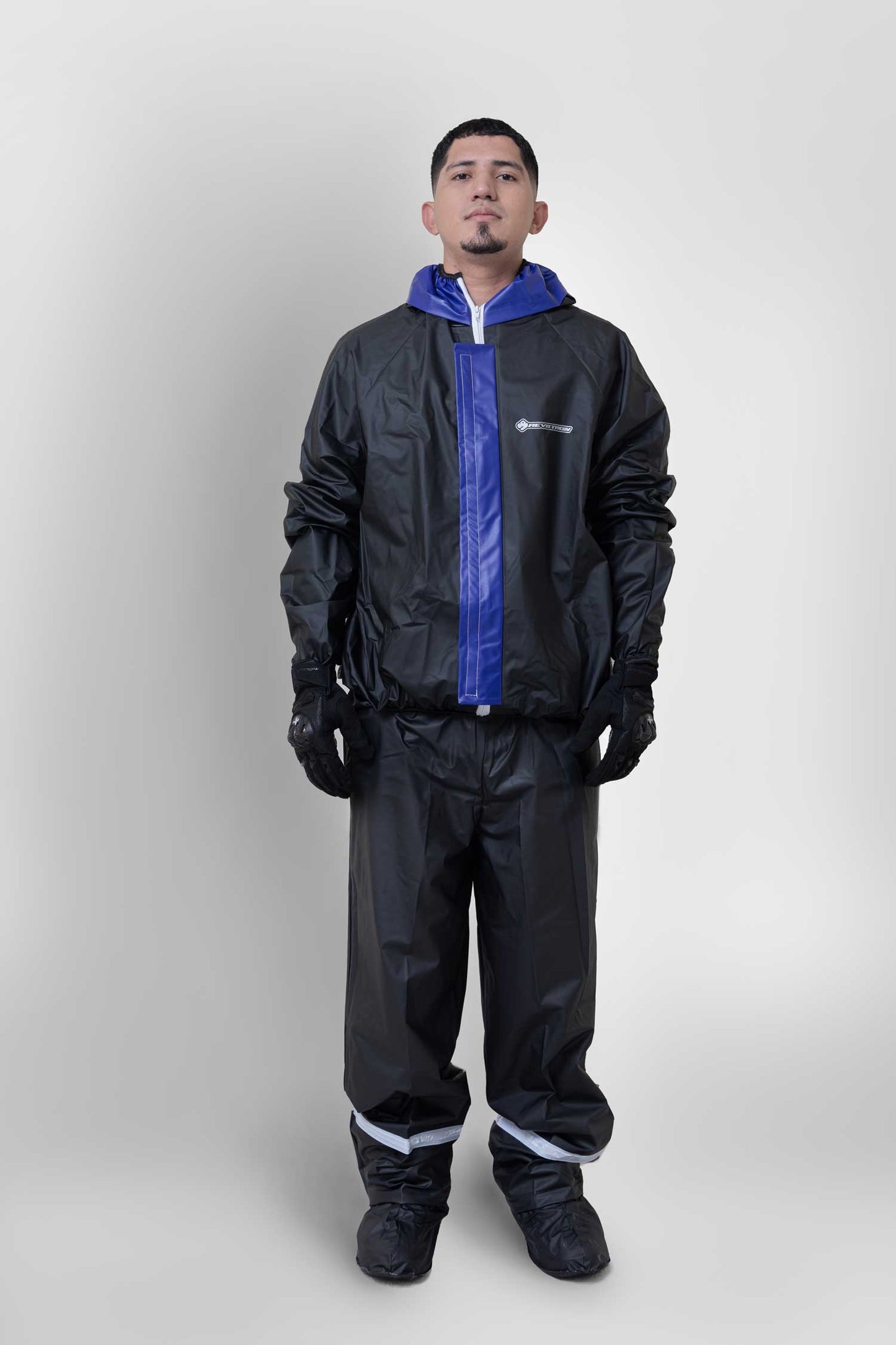 Conjunto impermeable en PVC con botas incluidas