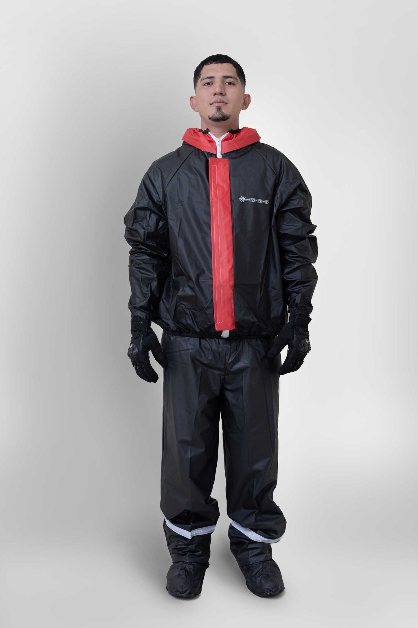 Conjunto impermeable en PVC con botas incluidas