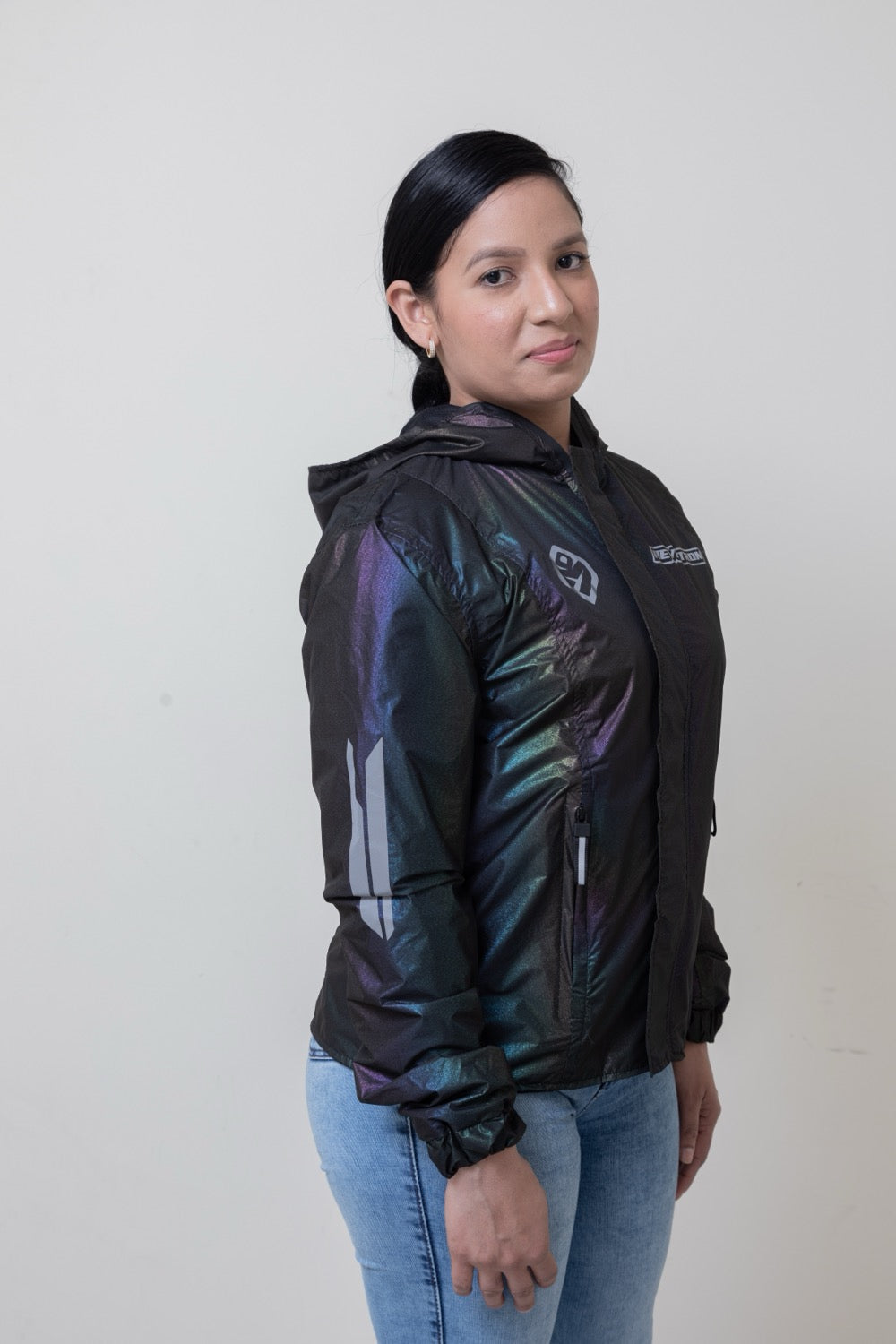 Chaqueta impermeable tornasol